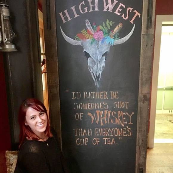 Meet your Posher, Marissa