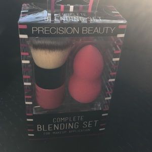 Complete blending set
