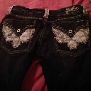 Black miss me jeans, in perfect condition!