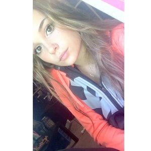 Meet your Posher, Aeriel