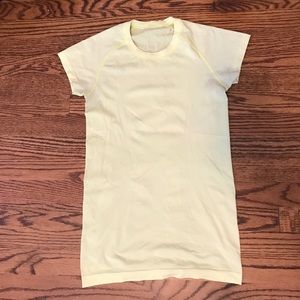 LULULEMON Swiftly Tech Short Sleeve Crew!