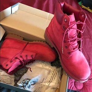 all red timbs