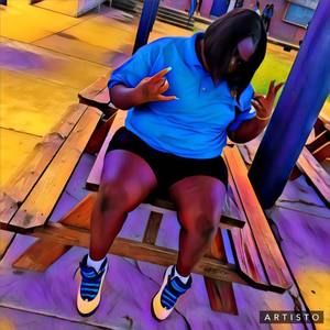 Meet your Posher, Monique