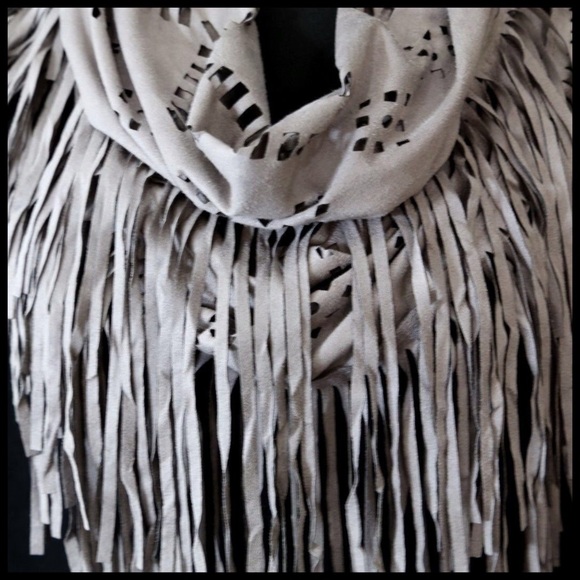 B142 Vegan Suede Laser Cut Fringe Infinity Scarf - Picture 4 of 4