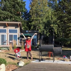 Meet your Posher, Julie