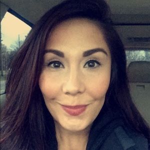 Meet your Posher, Cassi