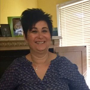 Meet your Posher, Sharon