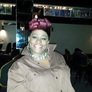 Meet your Posher, Rochelle