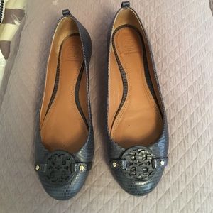 Tory Burch Navy Flats Leather