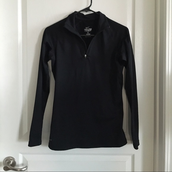 Nike Tops - Nike Dri-Fit 1/4 zip Pullover Size Small