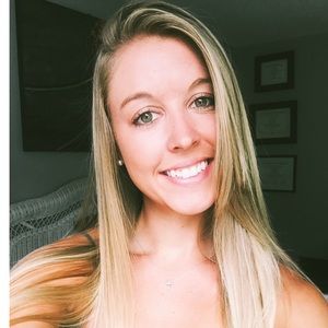 Meet your Posher, Necole