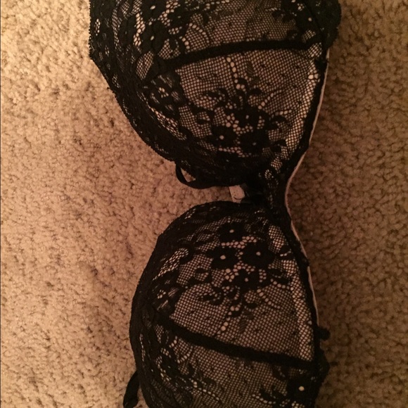 black lace bra