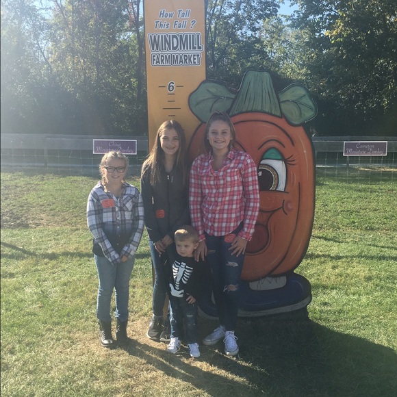 Meet your Posher, Shannon