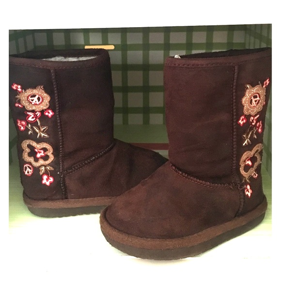 Baby/Toddler Girl Boots Size 5 Great Condition!