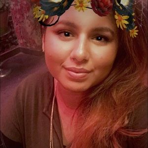 Meet your Posher, Emely
