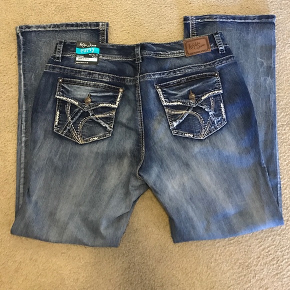 ariya jeans size 16