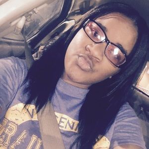 Meet your Posher, Erica