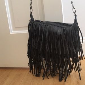 Black fringe madden girl satchel