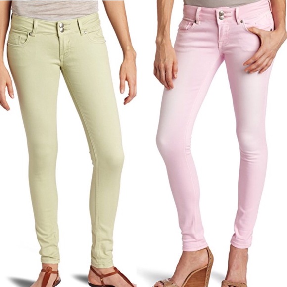 NEW! Lot of Vigoss Skinny Cigarette Jeans x2 💚💗