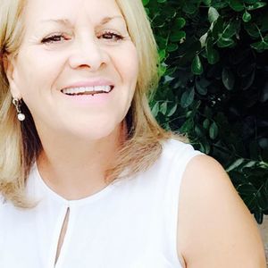 Meet your Posher, Alicia