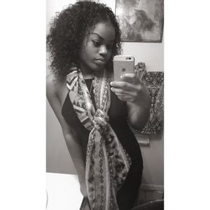 Meet your Posher, Sharaven