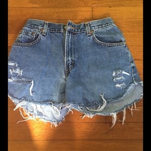 Levi jean shorts