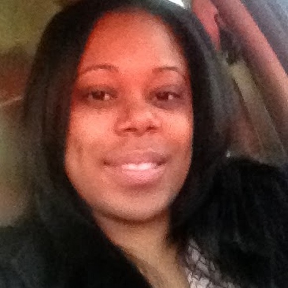 Meet your Posher, Adrienne d. - Picture 1 of 1