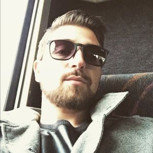 Meet your Posher, Jake