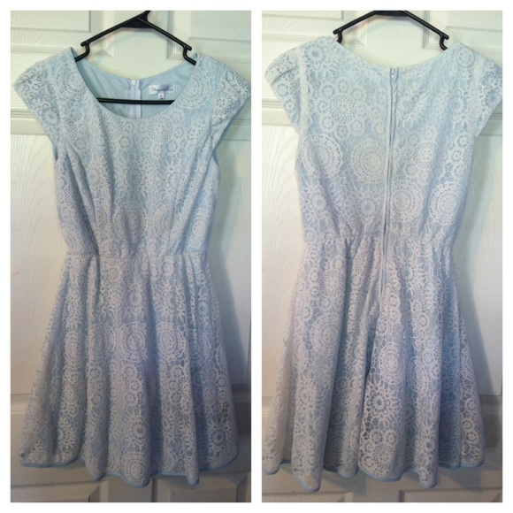 ✨✨ SOLD!!! ✨✨ Honey & Rosie baby blue dress