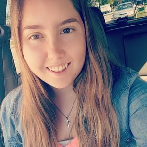 Meet your Posher, Leah