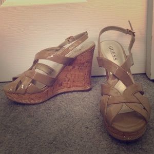 Guess wedges