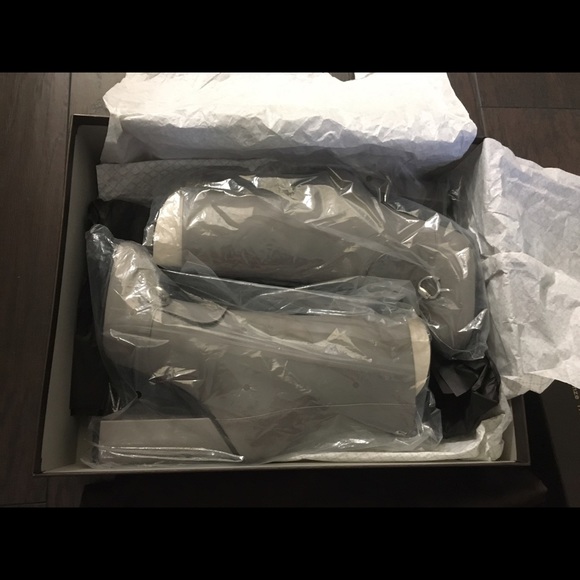 Gucci boots **SOLD*** - Picture 2 of 4