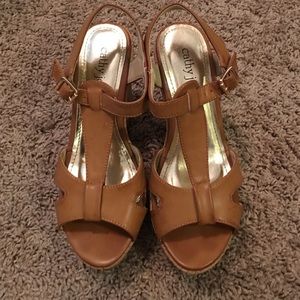 Cathy Jean Camel Wedges