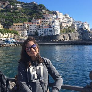 Meet your Posher, Kim