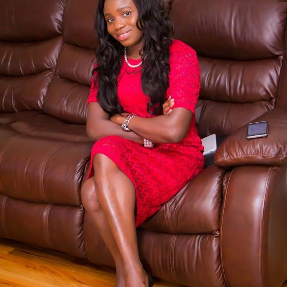 Meet your Posher, Esther