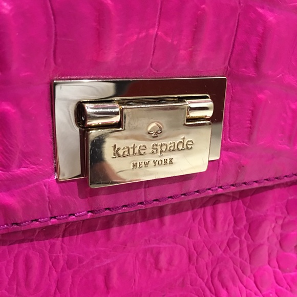 💋💄HOT PINK Kate Spade 💄💋REDUCED!