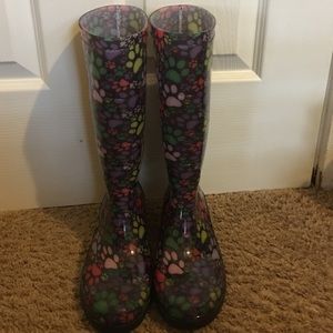 Paw print wellies