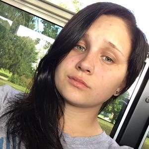 Meet your Posher, Dayna