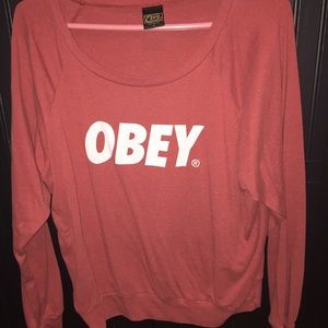 Obey tee