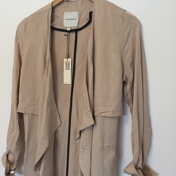 Thread & Supply • Kerrigan Drape Trench - Picture 3 of 4