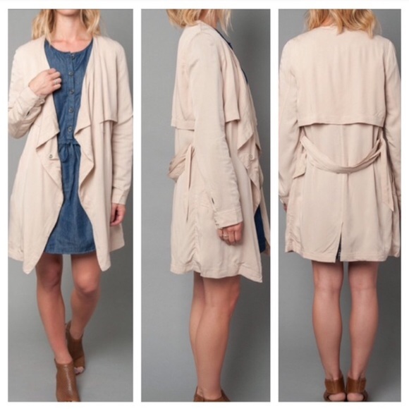 Thread & Supply • Kerrigan Drape Trench - Picture 2 of 4