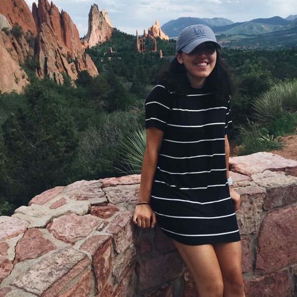 Meet your Posher, Farnaz