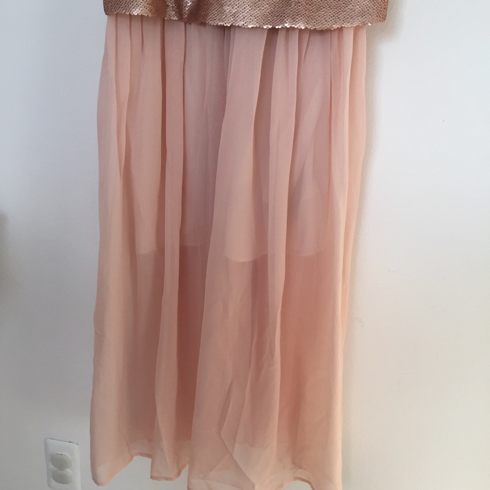 Keepsake • Blush Sequin Dress - Picture 5 of 6