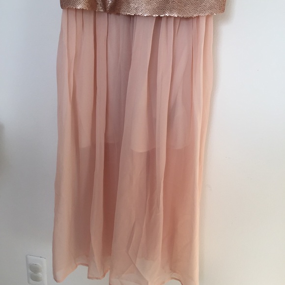 Keepsake • Blush Sequin Dress - Picture 5 of 6