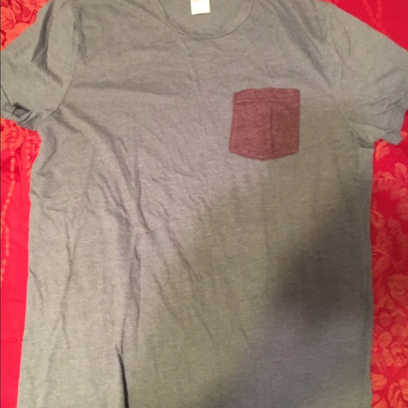 Hollister shirt