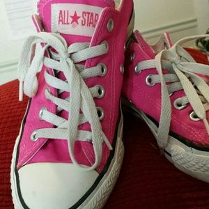 REPOSHING converse sneakers. Price firm