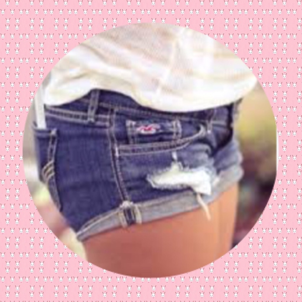 Hollister Jean Shorts - Picture 2 of 5