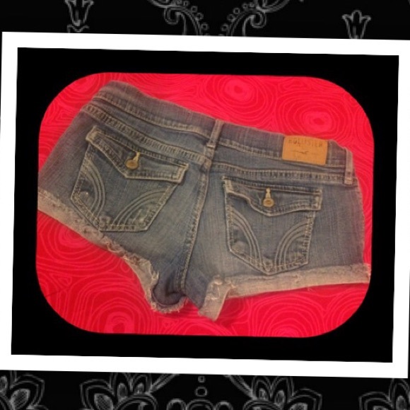 Hollister Jean Shorts - Picture 4 of 5