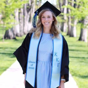 Meet your Posher, Alyssa