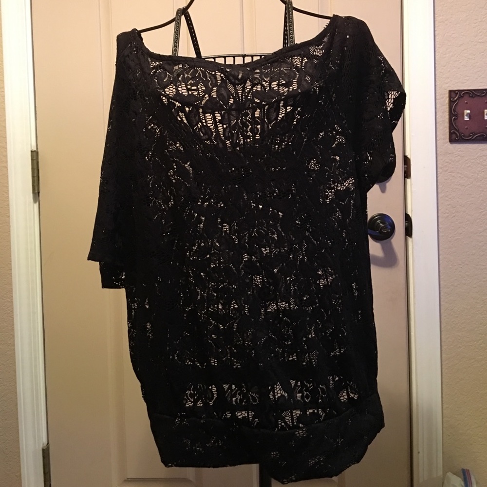TORRID Off the shoulder black blouse!